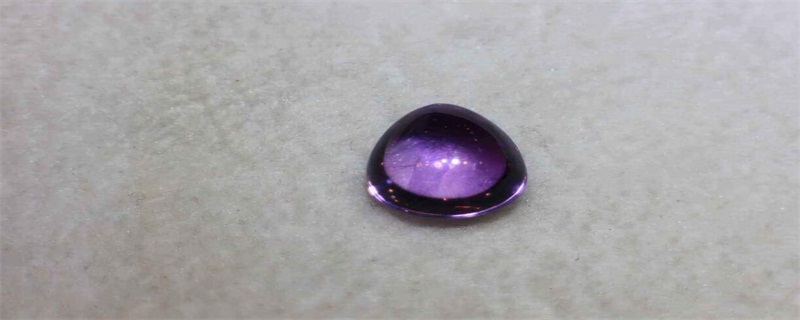 紫水晶和石榴石的区别