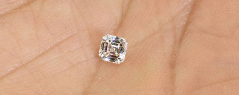 钻石的鉴别方法有哪些?