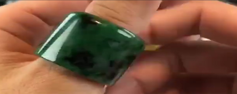 翡翠真假鉴定方法