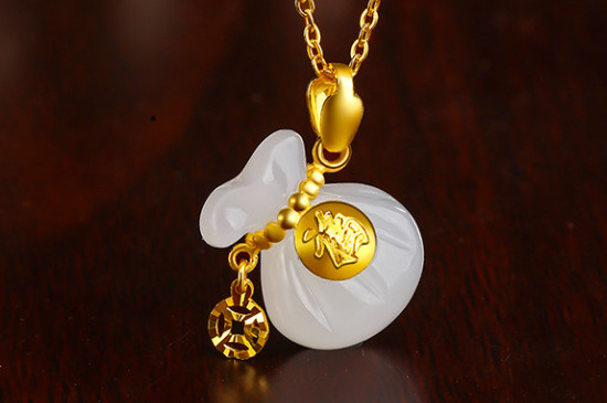 <a href=https://www.jbf.cn/tag/9513.html target=_blank class=infotextkey>金镶玉吊坠怎么鉴定</a>