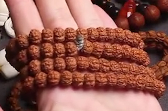 <a href=https://www.jbf.cn/tag/10338.html target=_blank class=infotextkey>金刚菩提正确清理方法</a>