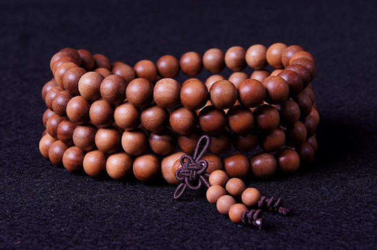 <a href=https://www.jbf.cn/tag/3680.html target=_blank class=infotextkey>老山檀真假对比</a>