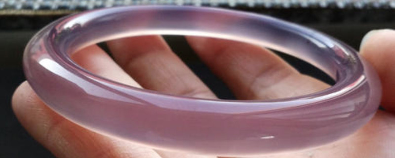 紫玉髓手镯是天然的吗