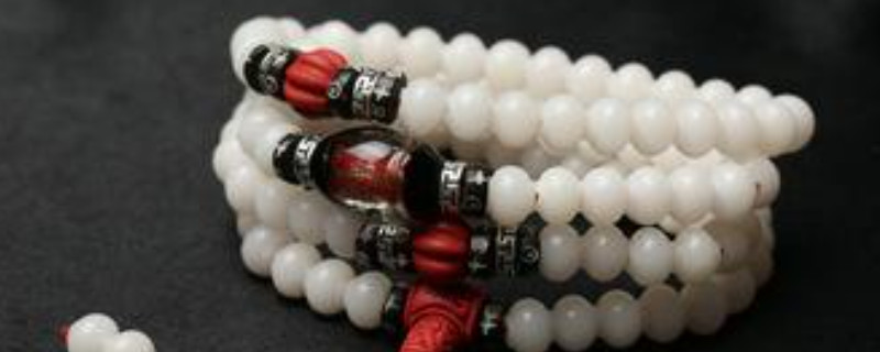 <a href=https://www.jbf.cn/tag/360.html target=_blank class=infotextkey>七宝珠手串是哪七宝</a>