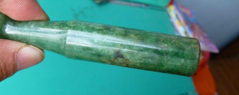 <a href=https://www.jbf.cn/tag/312.html target=_blank class=infotextkey>玉烟嘴怎样鉴定年代</a>